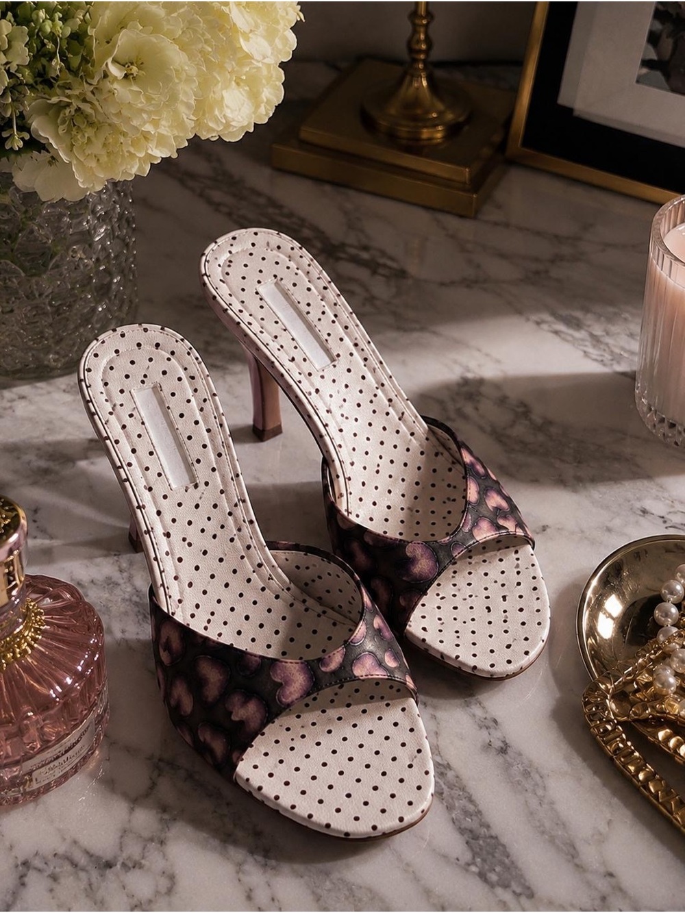 Prada mules hearts collection VINTAGE 371/2 need repair